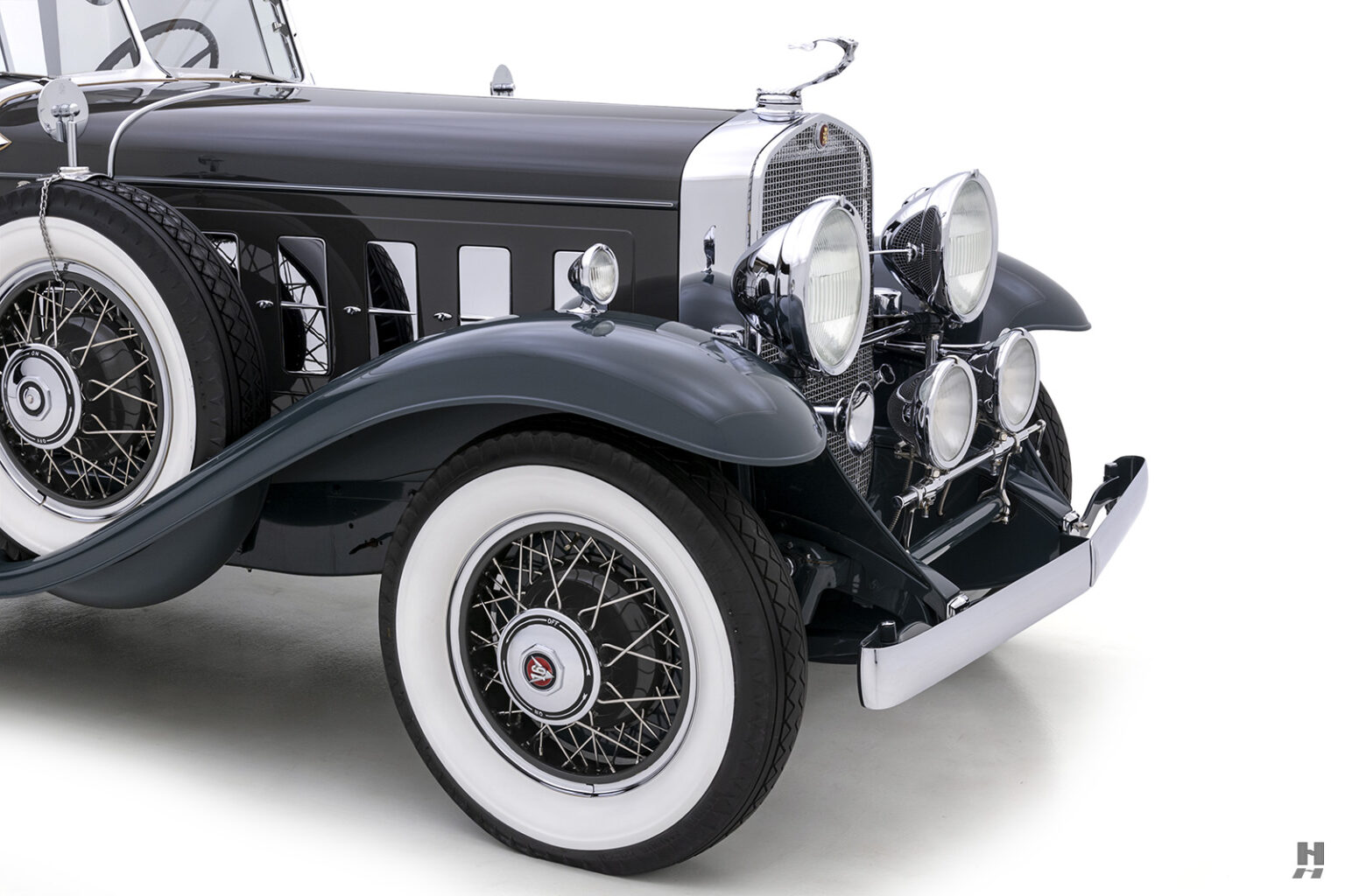 Here's a 1932 Cadillac 16 All Weather Phaeton